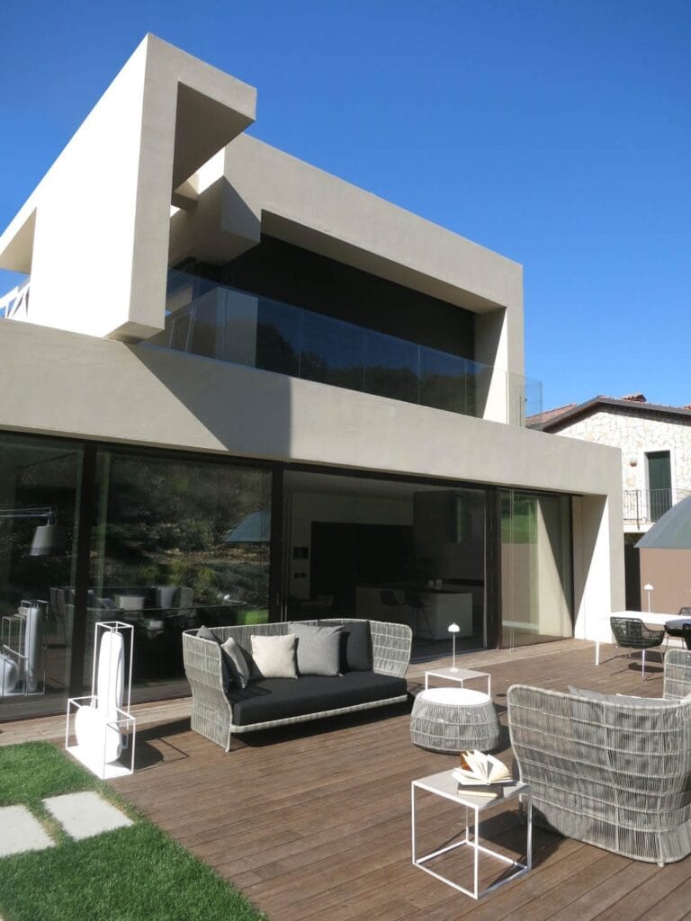 Terrasse en bois avec salon d'extérieur, SD Home à Soave